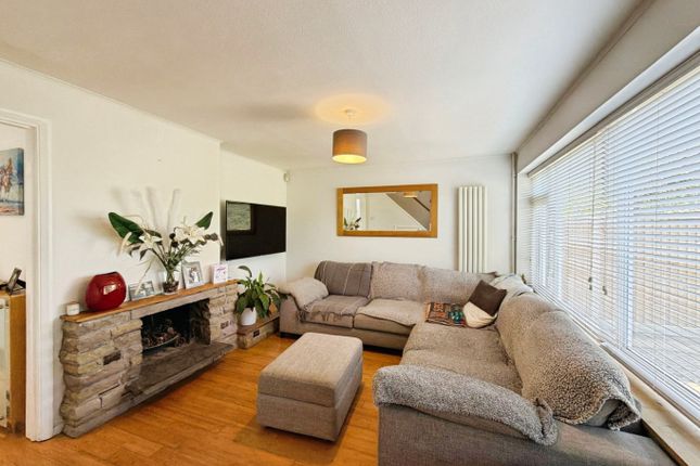 134 Hitcham Road, Burnham, Buckinghamshire photo 2