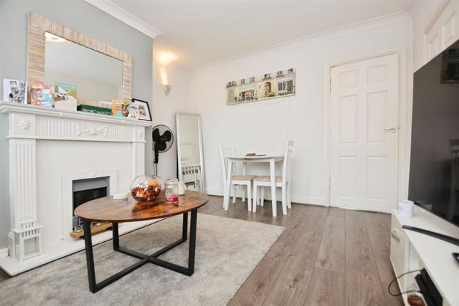 44, Messingham Road, Scunthorpe photo 4