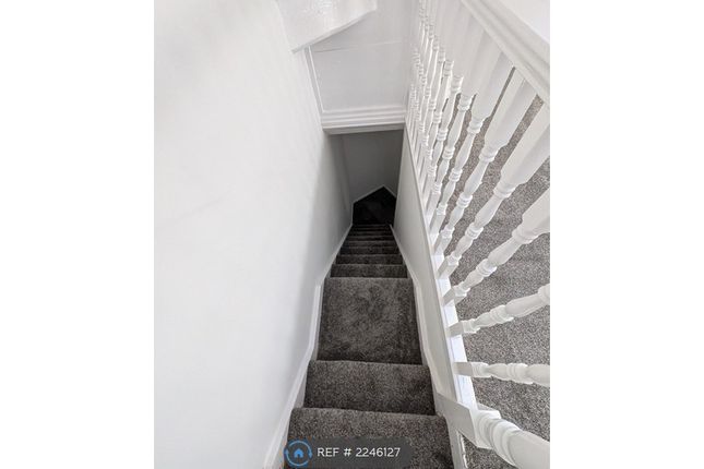 Arthur St, Rochdale photo 5