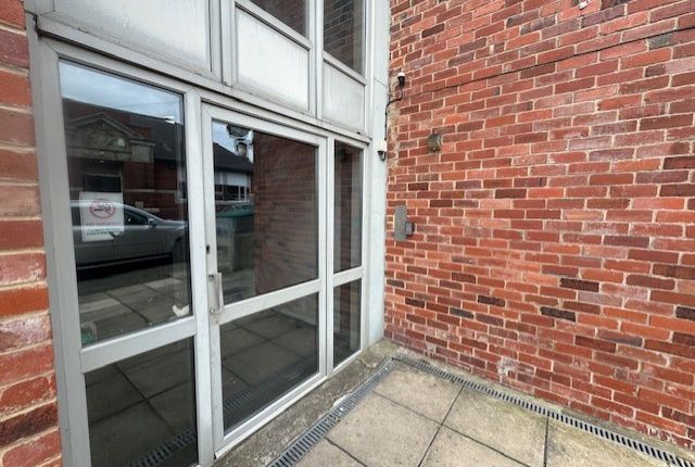 9, Empire House, Pontefract photo 3