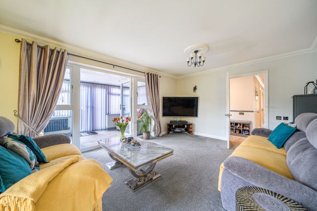 4, Strawberry Fields Drive, Spalding photo 4