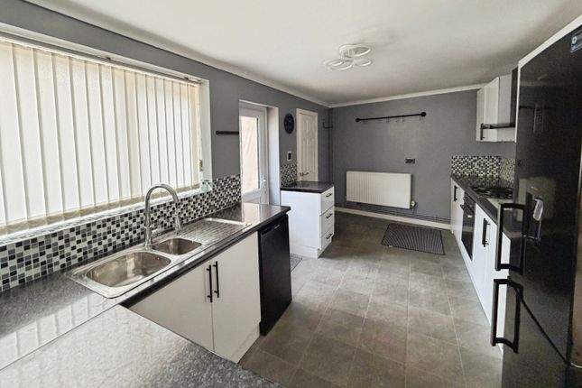 157, Swansea photo 5