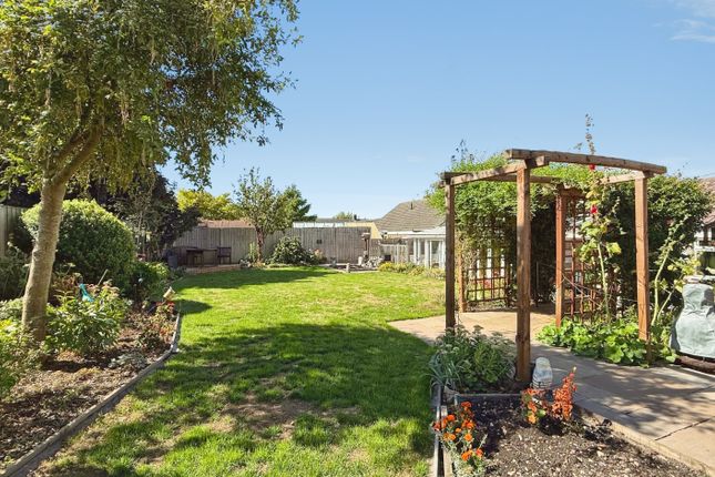 8, Orchard Road, Westbury photo 2