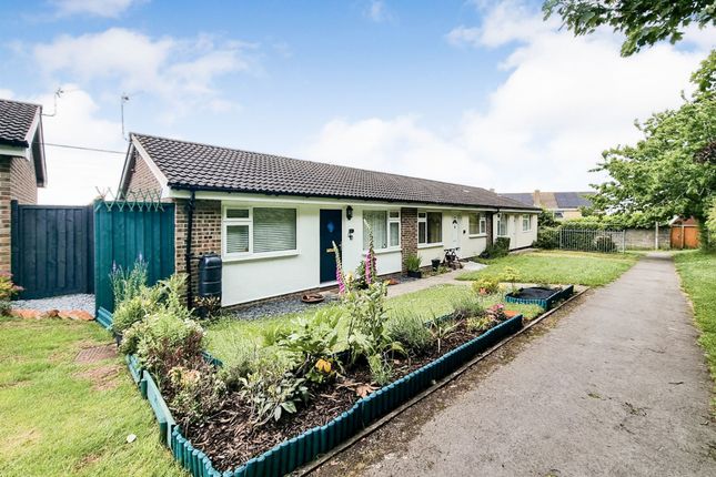 Thumbnail Terraced bungalow for sale in Rivers Way, Highworth, Swindon