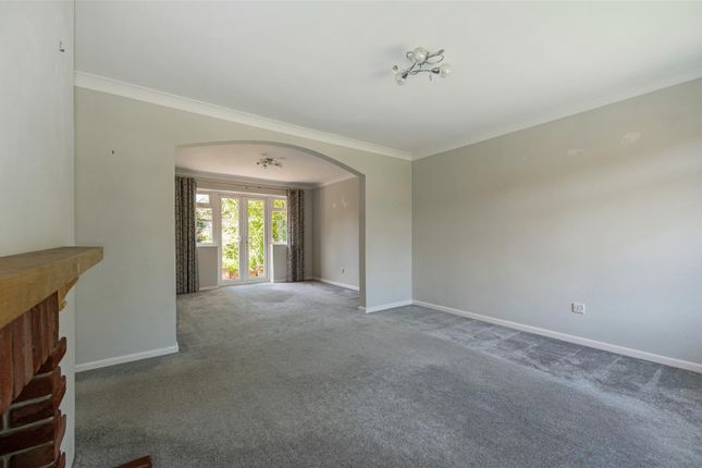 11, The Glade, Waterlooville photo 4