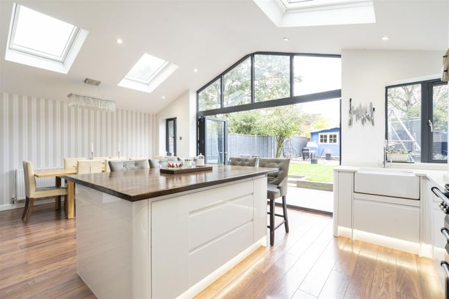 87 Witherford Croft_17.Jpg