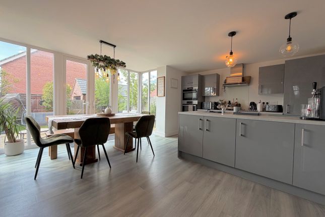 2, Burton-on-Trent photo 3