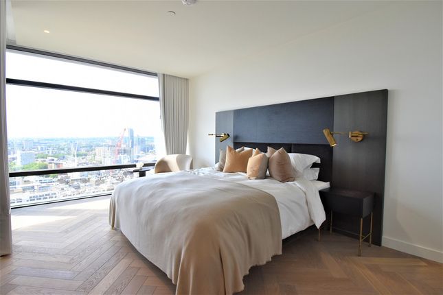 Flat for sale in Principal Tower, Shoreditch, London EC2A