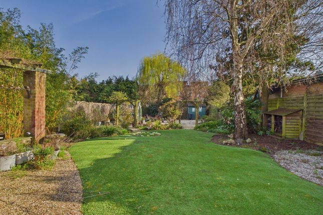 44, Frederick Road, Malvern photo 3