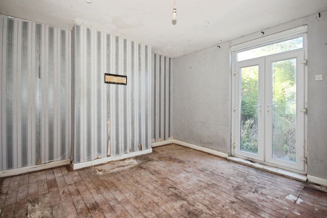 15, Alverstone Road, West Midlands photo 4