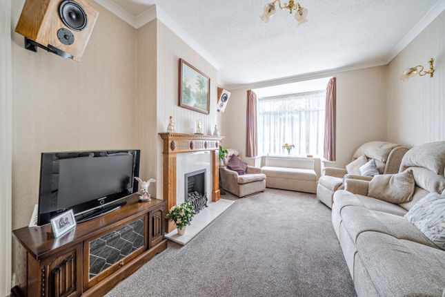 86, Upper Brighton Road, Lancing photo 2
