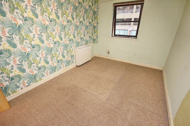 Flat 23, High Street, Manchester photo 4