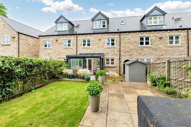 Thumbnail Terraced house for sale in Wood Bottom View, Horsforth, Leeds