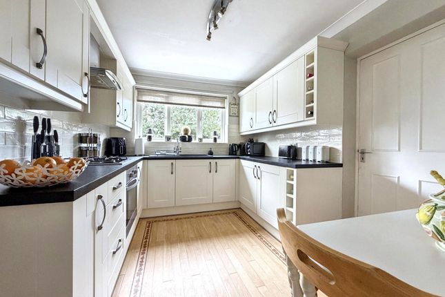 5, Millbeck Grove, Houghton Le Spring photo 4
