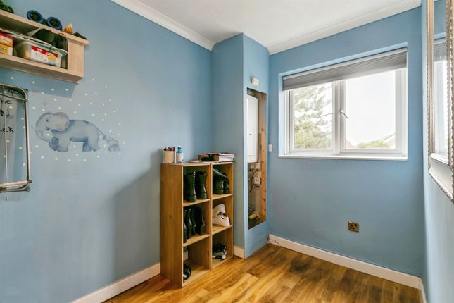 Flat for sale in Catalina Drive, Poole