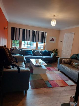 Thumbnail Terraced house to rent in 3 Bedroom House - Godman Road, Chadwell St Mary, Essex