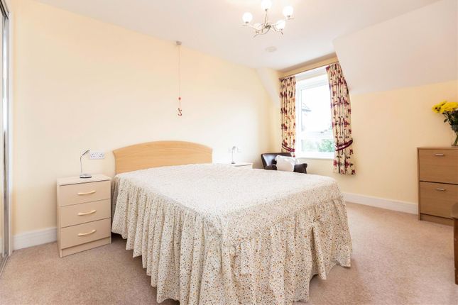 Flat for sale in Horton Mill Court, Hanbury Road, Droitwich, Worcestershire