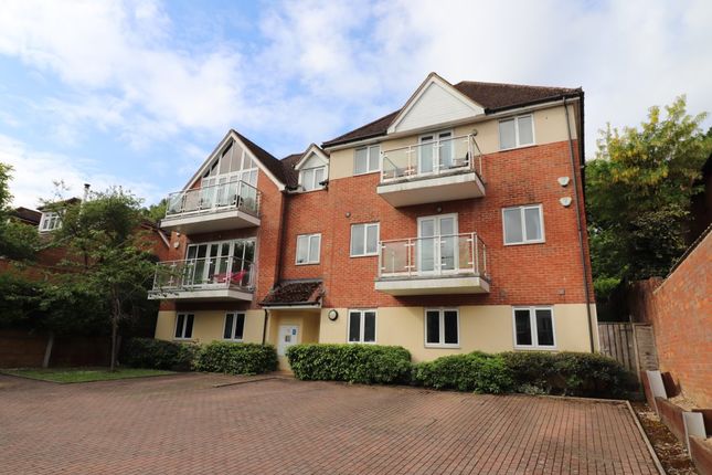 Thumbnail Flat to rent in Fordview, High Wycombe