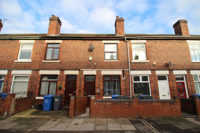 Shared accommodation to rent in Corporation Street, Stoke