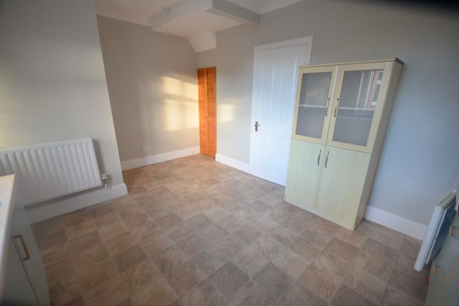 91, George Street, Cleethorpes photo 4