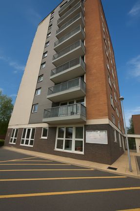 Apartment 11, 1 Lakeside Rise