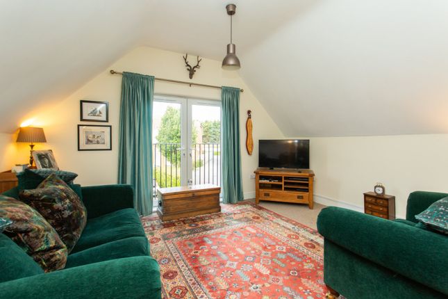 10, Foxdene Road, Whitstable photo 3