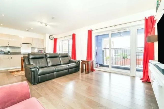 Thumbnail Flat to rent in Salisbury Road, Southall