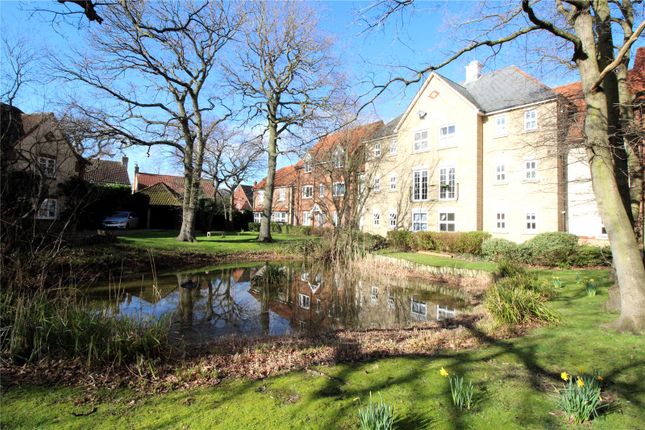 Thumbnail Flat to rent in Handleys Court, Handleys Chase