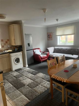 10 Carlton Court,, Nuneaton Road, Warwickshire photo 5