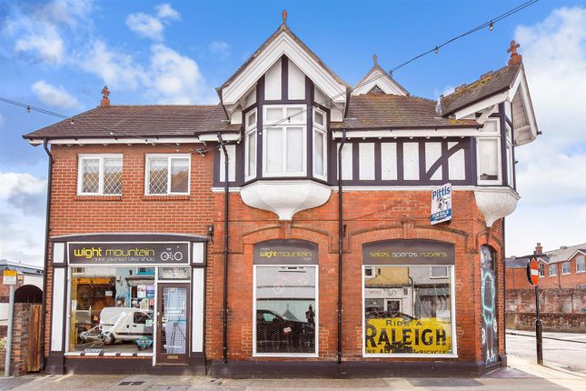 1-bed flat on 46C, St. James Street, Newport, £70,000