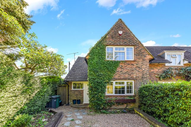 K*a様 【House on the Hill】L/S Tee (Checker Sold house prices in Chequers Lane, Walton on the Hill, Tadworth