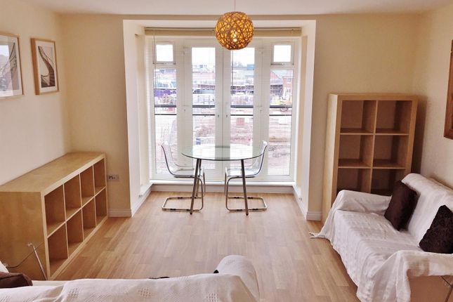 83, Anglian Way, Coventry photo 3