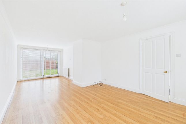 15, Whitfield Close, Eaglescliffe photo 2