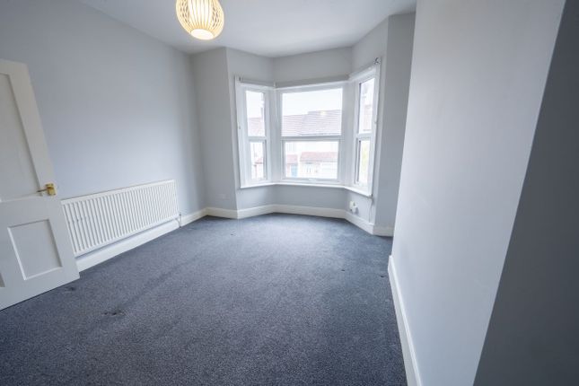 Felmingham Road, London photo 3