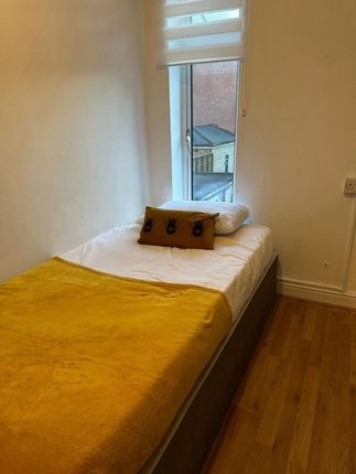 Thumbnail Room to rent in Room 3, 3 Stanley Street, Lincoln