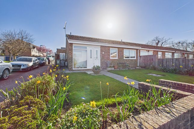 3-bed house on 7 Rackham Close, Crawley, £400,000