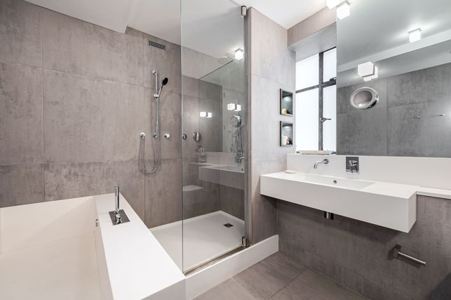 Flat for sale in Thurloe Place, London