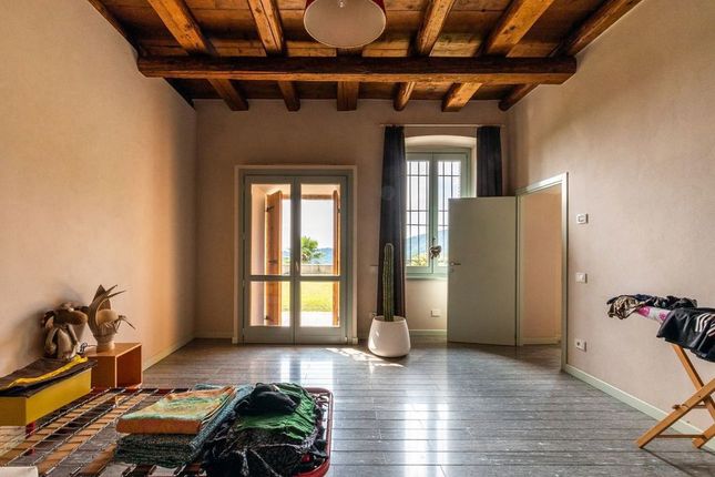 Villa for sale in Lombardia, Bergamo, Pontida