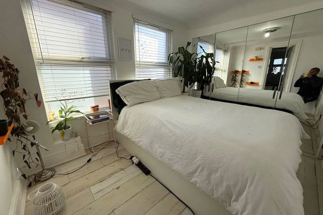 Brigstock Road, London photo 2