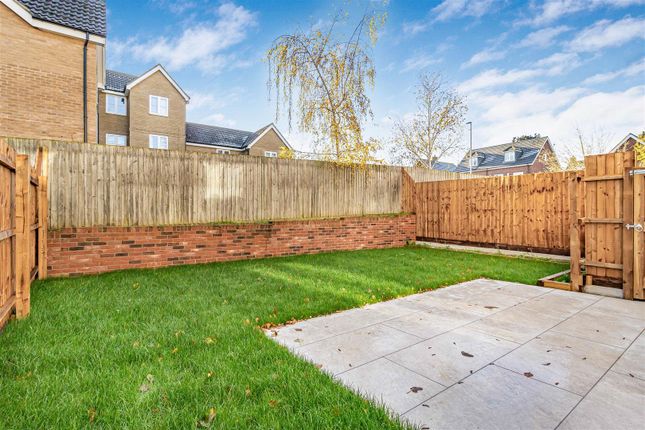 Plot 4, 8, Kingsbridge Way, Kentford photo 2