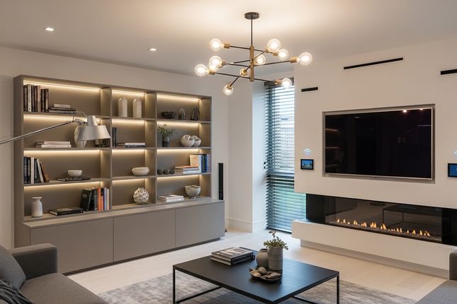 1-bed flat on Major Road, London, £350,000