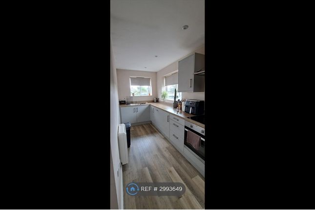 Flat, The Elms Broadwater Street East, Worthing photo 2