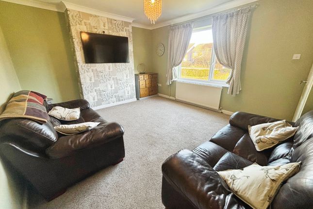 98, Lincoln Road, Dunholme photo 4