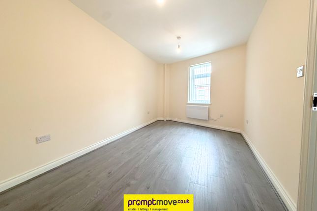 Dudley Street, Luton photo 3