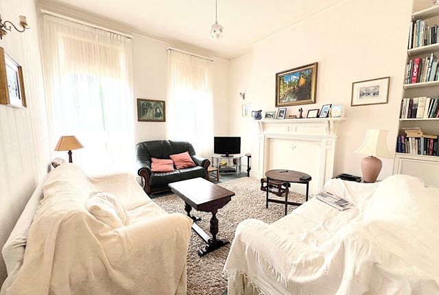 4, 31, First Avenue East Sussex, Hove photo 3