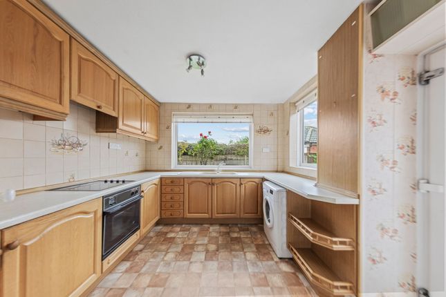 46 Broad Oak Avenue, Warrington photo 4