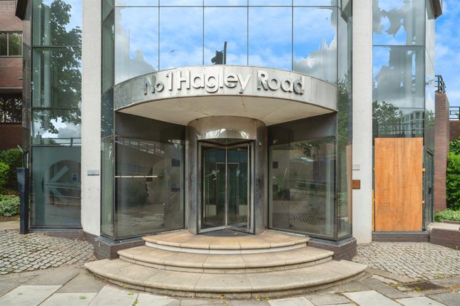 Apartment 902, Metropolitan House, 1, Hagley Road, BIRMINGHAM photo 2