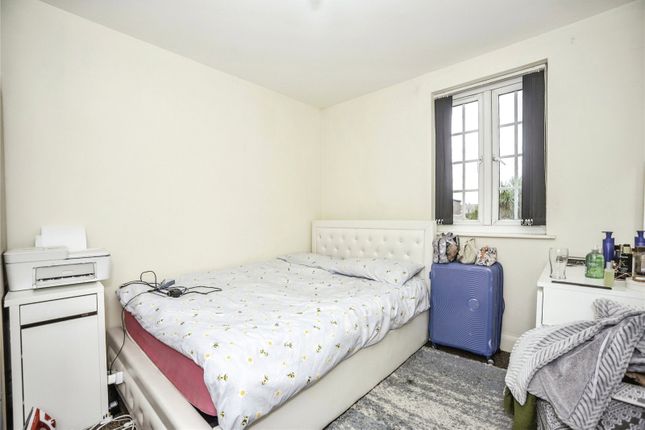 Flat for sale in Lyn House, High Street, South Ockendon, Essex
