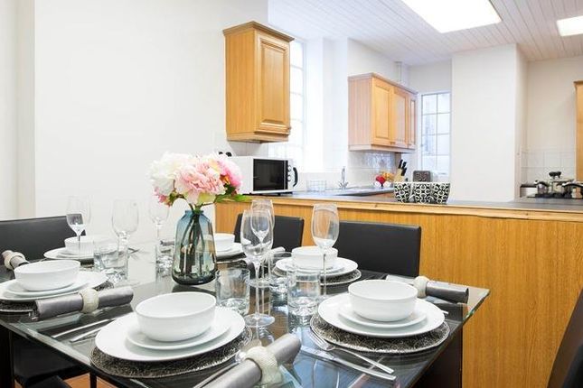 14 Strathmore Court, Park Road, London photo 4