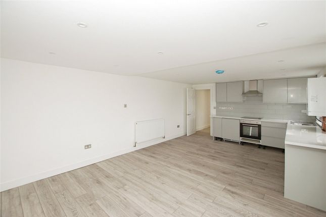 Flat for sale in Lodge Road, Bristol, Somerset